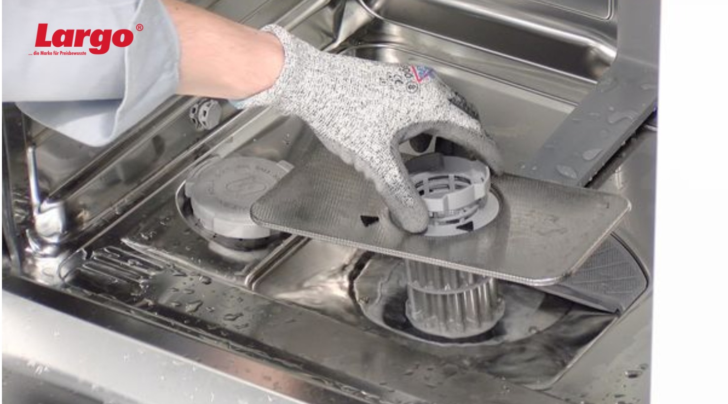 Nguyên nhân máy rửa bát rửa không sạch 1