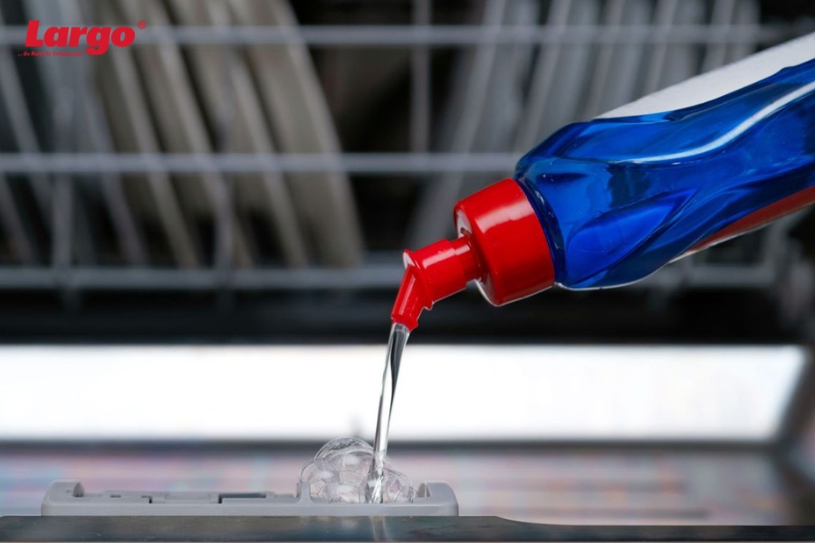 nên dùng viên rửa bát gel rửa bát?